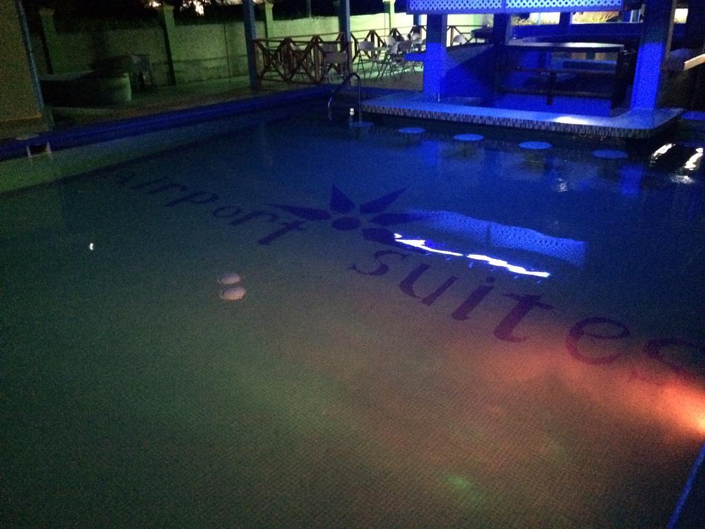 Airport Suites Hotel Piarco Exterior foto